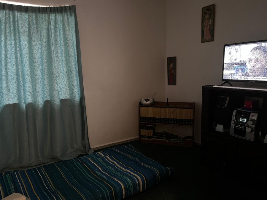  Bedroom Property for Sale in Richmond Estate Western Cape